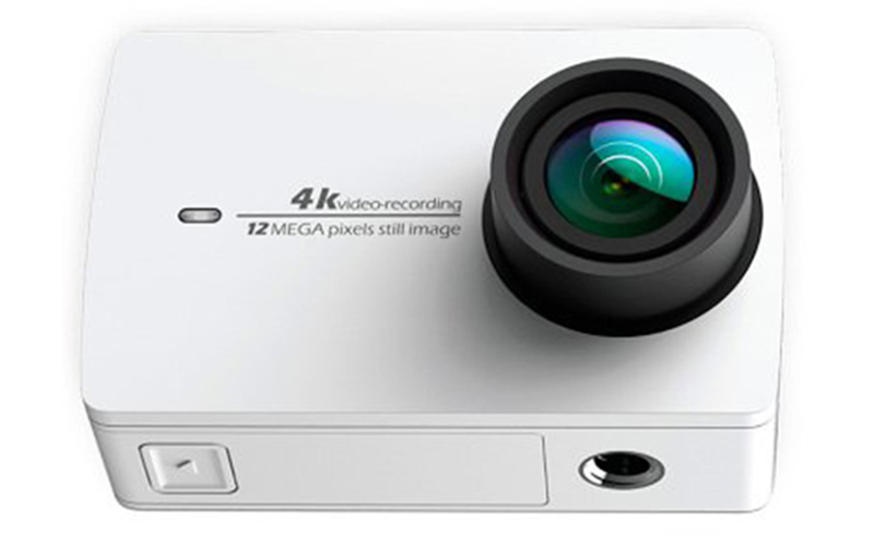 Акумулятор на 1400 mAh у екшн-камері Xiaomi Yi 4K