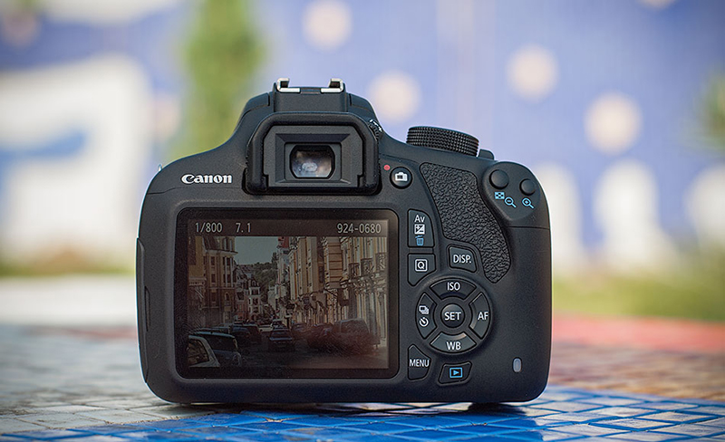 Купити фотоапарат Canon EOS 1200D kit (18-55mm) IS VUK в Мультимедіа